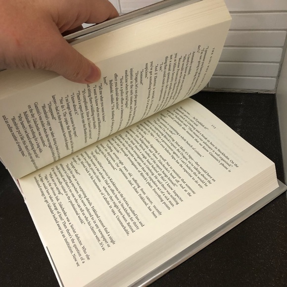 The Girl who Kicked the Hornet’s Nest (book 3) - Picture 7 of 7